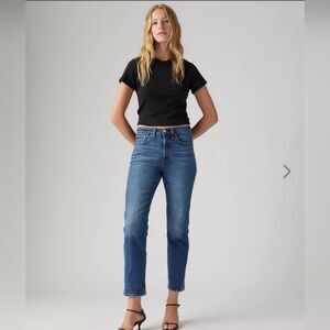 Levi's Women's Wedgie Straight Fit Jeans 28